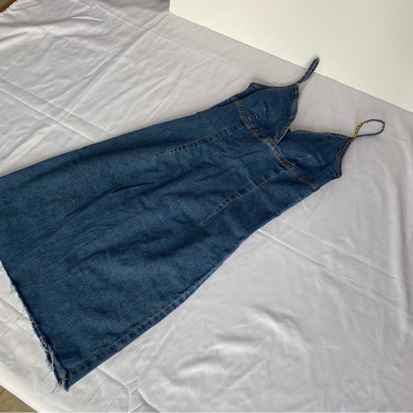 Jean Dress - Picture 9 of 9